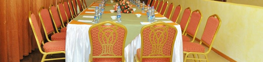 Reliance Hotel Apartment アジス・アベバ エクステリア 写真